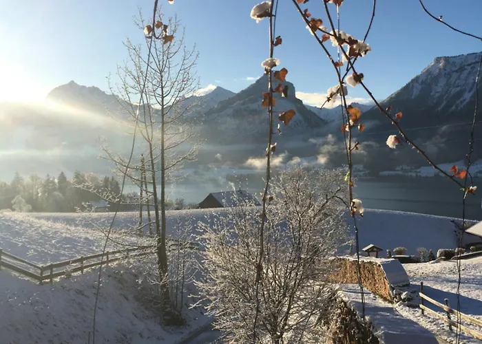 Mountains & Boutique アパート