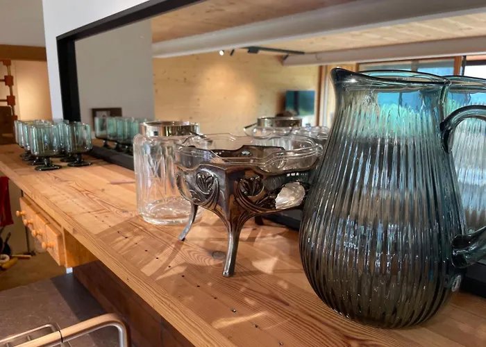 Mountains & Boutique *